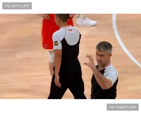 恶意犯规判罚为何经常引发裁判尺度差异评判？