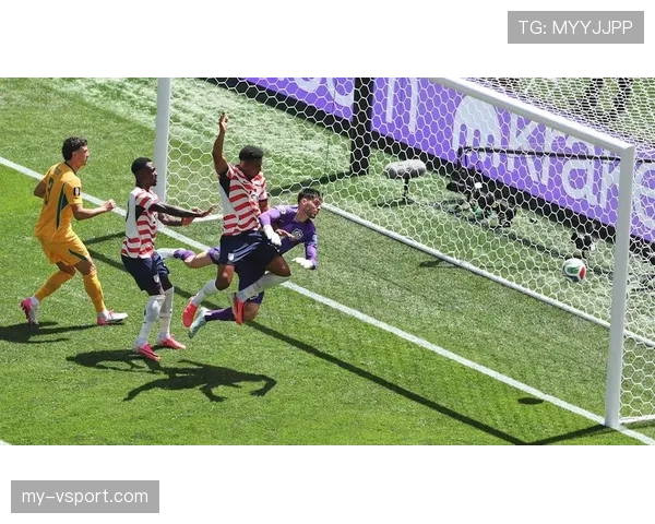美国2-0澳大利亚:世界杯D组第二轮战报 美国2-0澳大利亚:世界杯D组第二轮战报